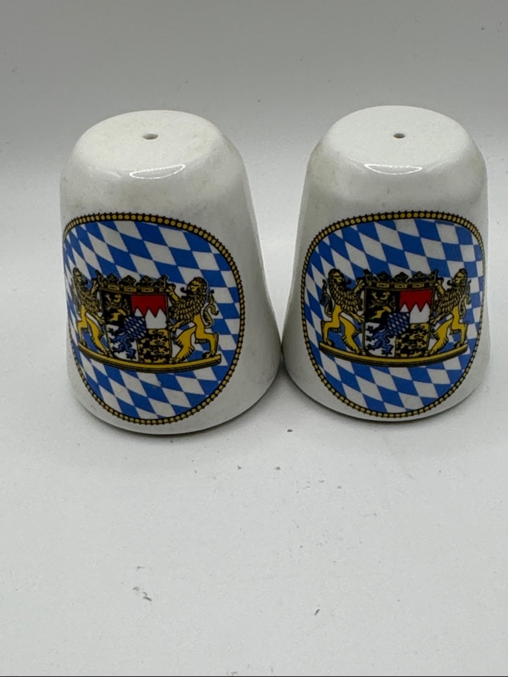 K M Bayern Salt & Pepper Shakers - Picture 2 of 6